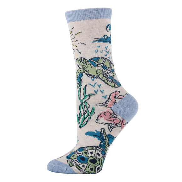 Turtle Breeze - Women's Crew Socks